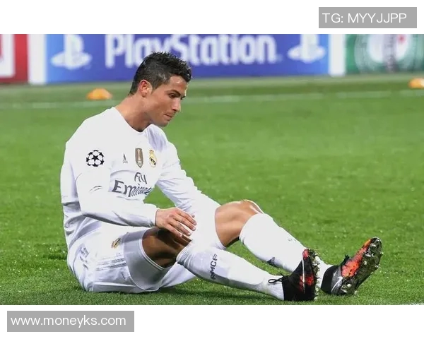 年纪小的足球明星们如何在绿茵场上崭露头角与实现梦想